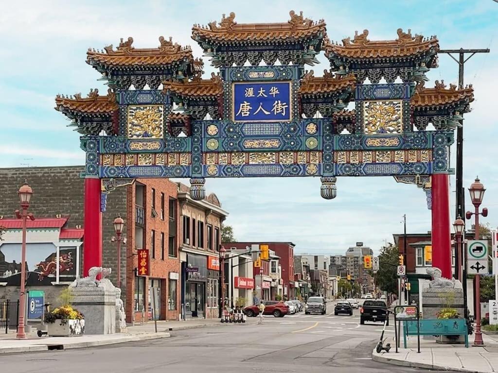 Modern 1Br Condo - Chinatown Near Little Italy Ottawa Exteriör bild